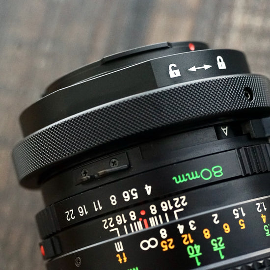 MAMIYA 645 - EF ADAPTER w/ P-LOCK image 4
