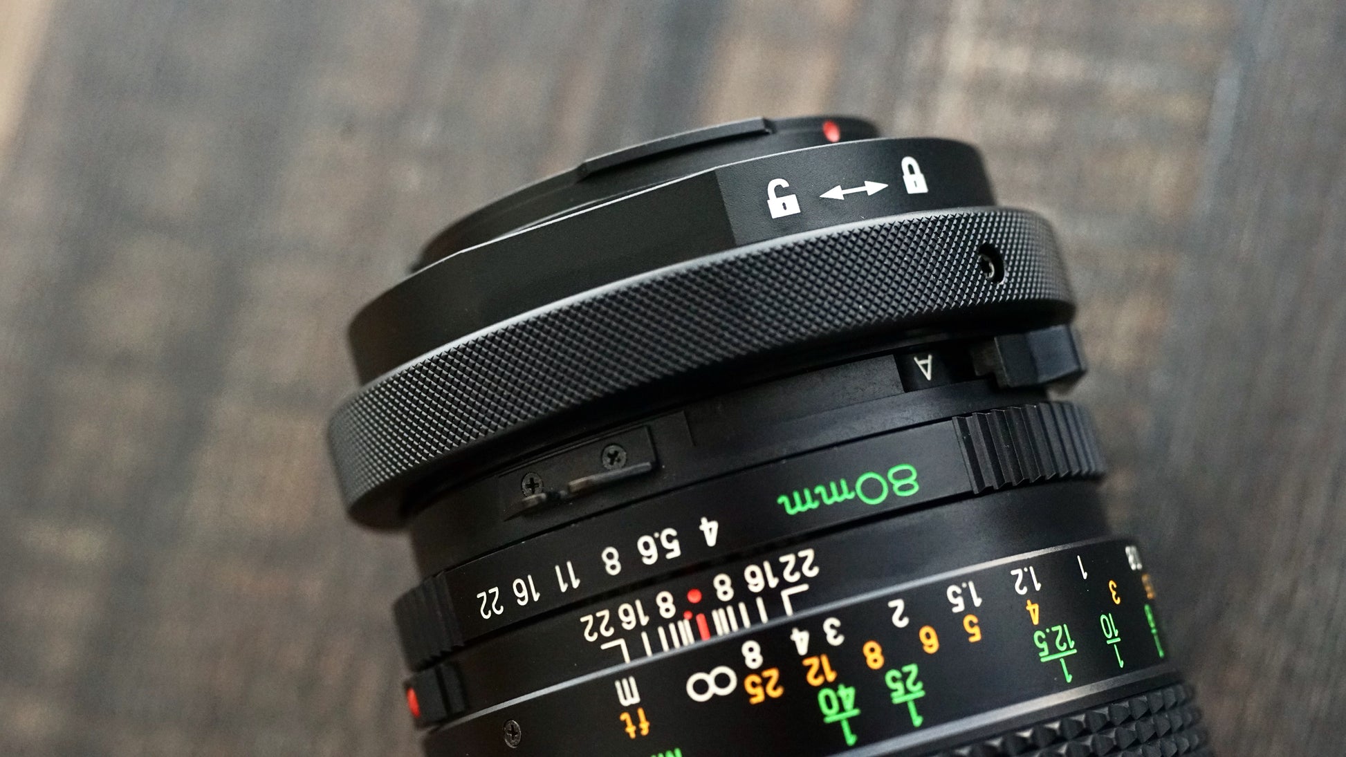 MAMIYA 645 - EF ADAPTER w/ P-LOCK image 4